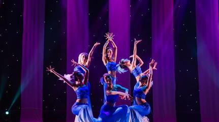 世博演藝2018上半年?duì)I收下滑近六成 經(jīng)營(yíng)性演出與經(jīng)紀(jì)業(yè)務(wù)成主因